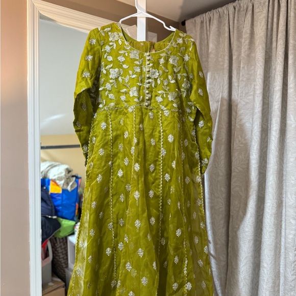 Dresses & Skirts - Green Embroidered Kids Dress